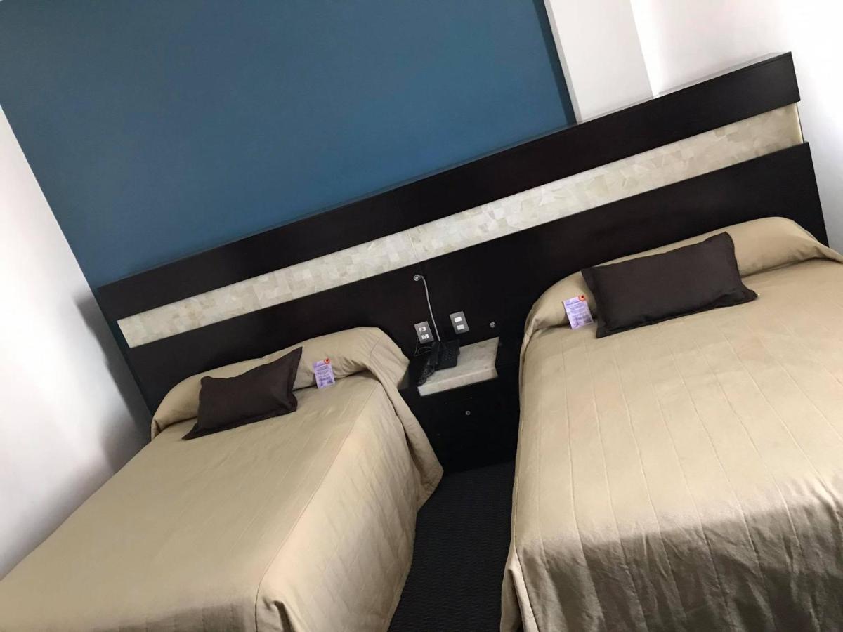 Hotel Real Rex レオン エクステリア 写真